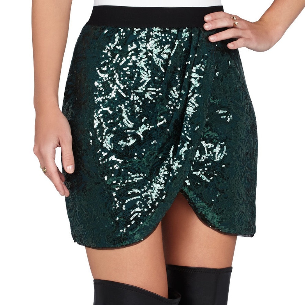 NWT BCBG JOANNE Green Sequined Wrap miniskirt NWT